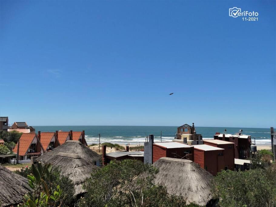 Cabanas En Playa Rivero Villa Punta Del Diablo Esterno foto